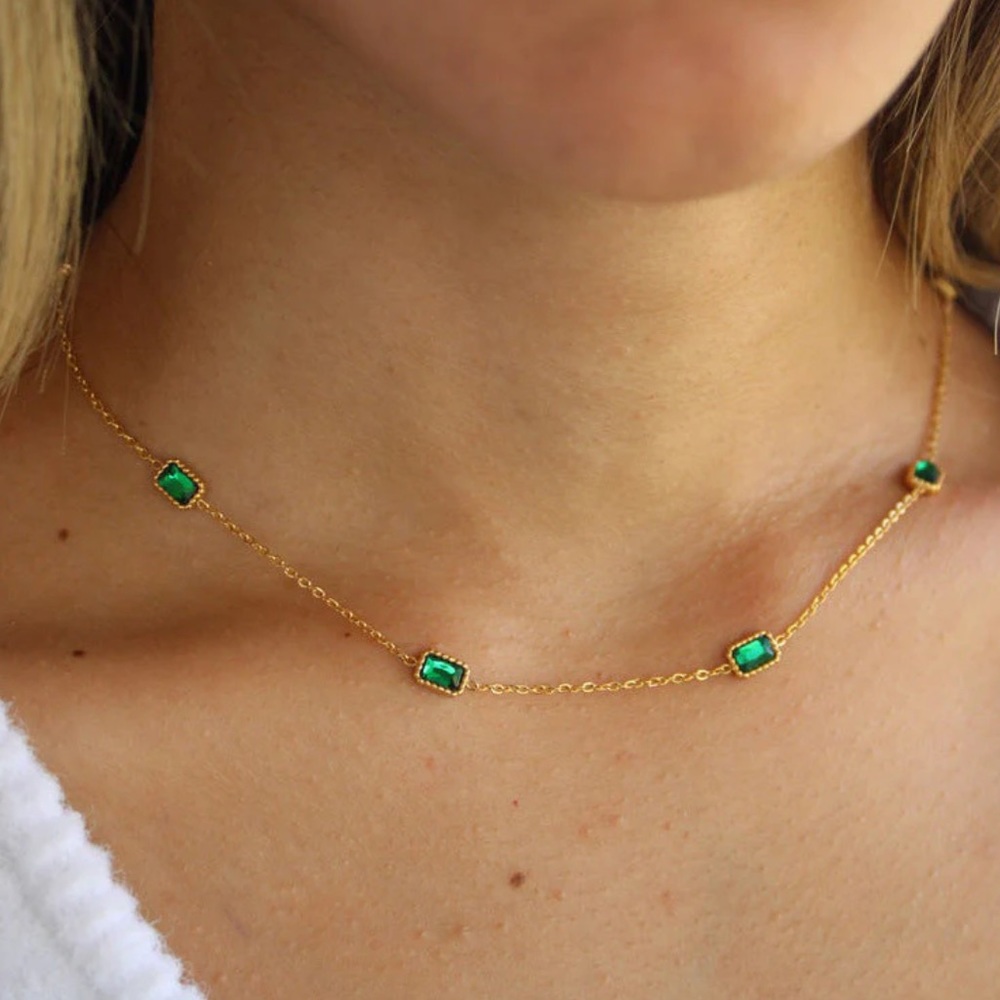 Green Cubic Zirconia Stones Necklace
